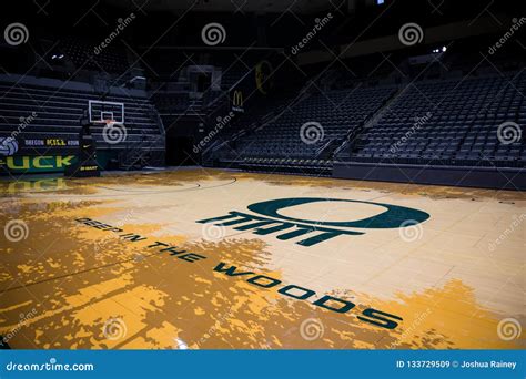 Matthew Knight Arena at University of Oregon Editorial Stock Image ...