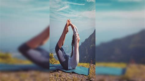 8 Best Yoga Asanas and Mudras to Increase Sperm Count Naturally