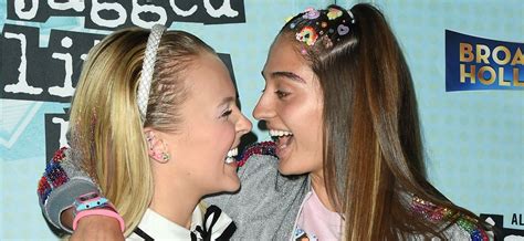 JoJo Siwa Fumes About Being 'Used' After Avery Cyrus Breakup