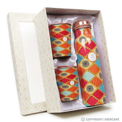 Printed Copper Bottle 950 ml with 2 Glass set 250 ml each – Mercape