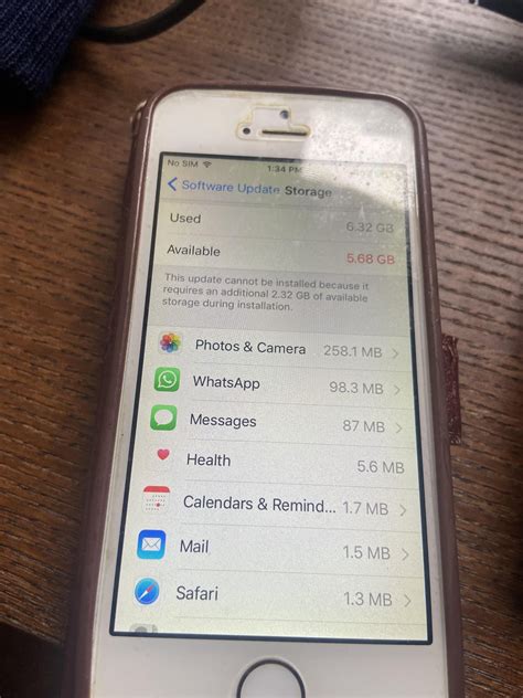 I want to update this iPhone SE from 10.0.2 to 15.7.2, but it keeps ...