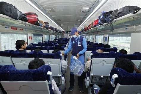 Vande Bharat Express: వచ్చే నెలలో 9వ వందే భారత్ రైలు ప్రారంభం... రూట్ ...