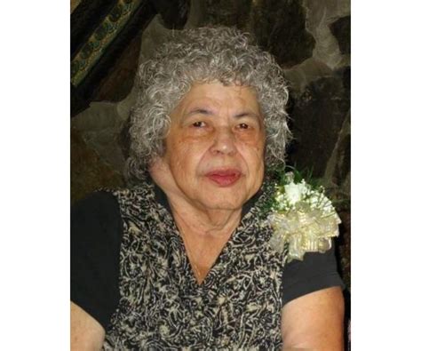 Laura Mable Rendon Obituary (2024) - Espanola, NM - DeVargas Funeral ...