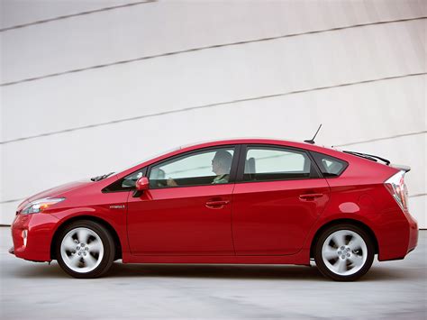2011 Toyota Prius Specs, Performance & Photos - autoevolution