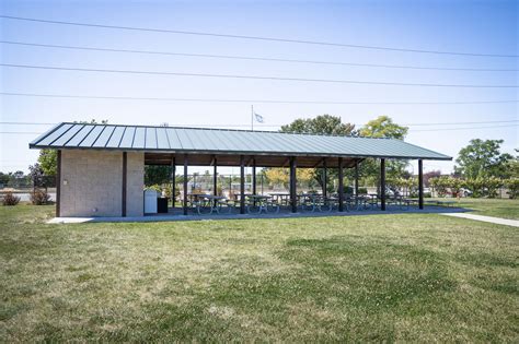 White Water Canyon Water Park Pavilion - Tinley Park-Park District