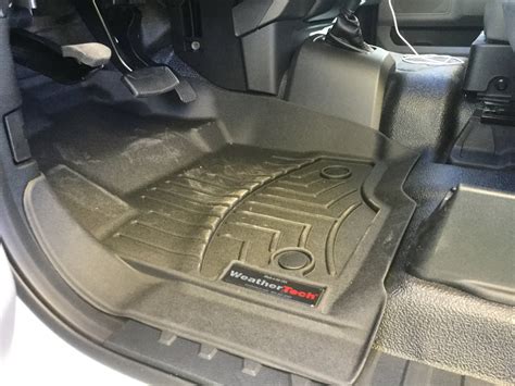 Everything You Need To Know About Vinyl Truck Flooring - Flooring Designs