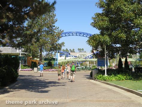 Manta at SeaWorld San Diego | Theme Park Archive