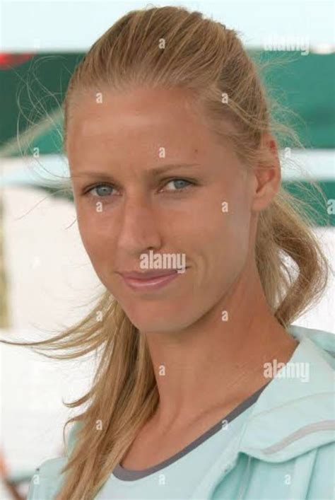 Guess this woman’s ethnicity : r/phenotypes