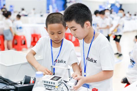学过编程的小孩都开外挂了吗？WER世界教育机器人2022赛季·中国赛区河南省公开赛在郑州举行-大象网