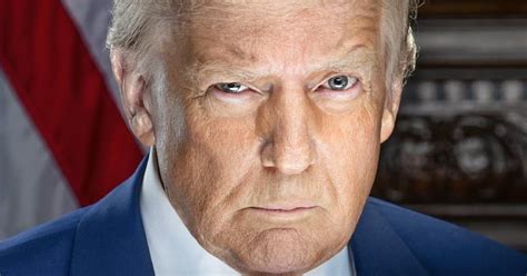 Trump’s Official Inaugural Portrait Hailed as ‘Supervillain Pic of the ...