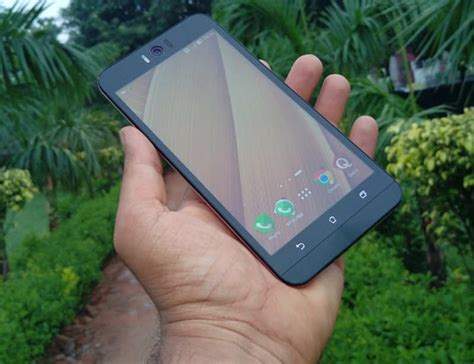 Asus Zenfone Selfie: Asus Zenfone Selfie review