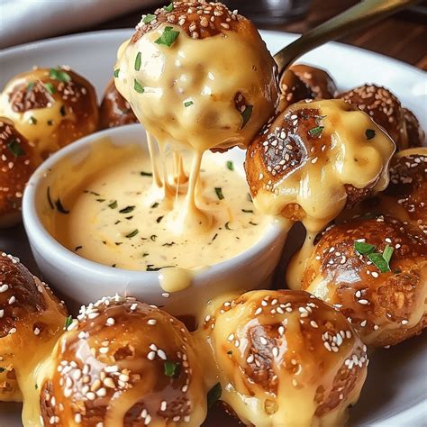 Homemade Pretzel Bites with Cheddar Cheese Sauce Recipe - Snack Joy! - Dave's Grill