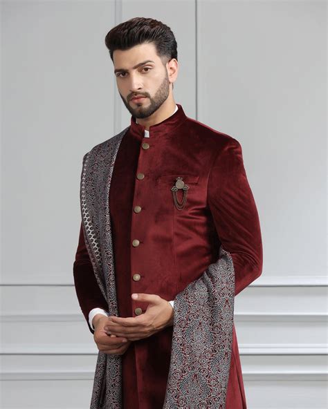 Swarn Two Piece Maroon Solid Achkan Set - Veltos