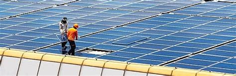 Govt must take stock of piling up solar panel waste