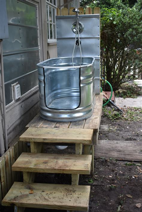 DIY DOG WASH STATION | Dog washing station outdoor, Dog washing station ...