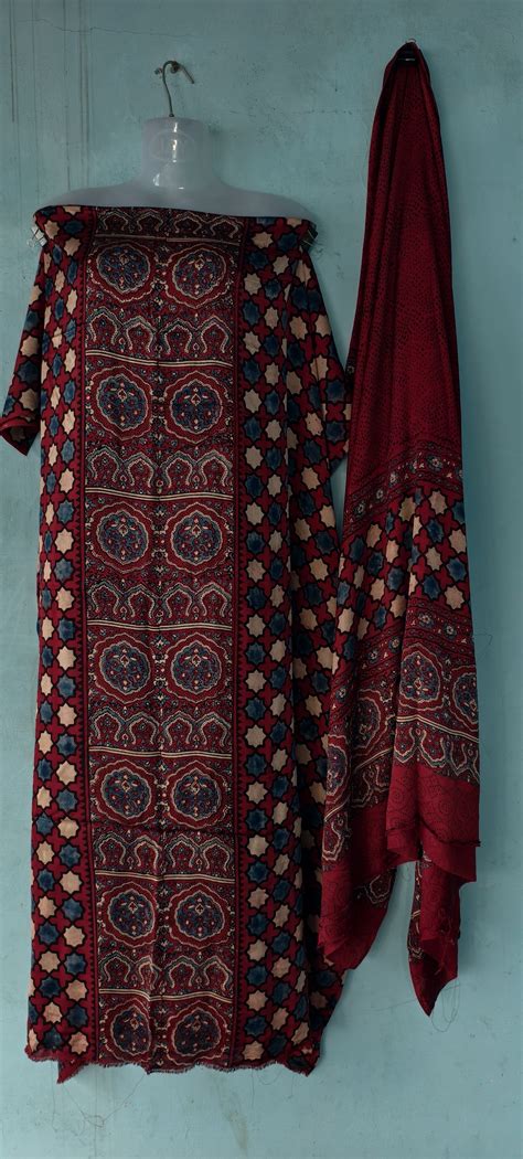 Handblock printed Ajrakh modal silk 2 piece suit set – Looms & Tassels