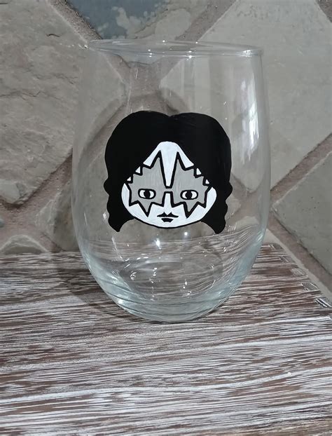 Set of 4 Hand Painted KISS Makeup Wine Glasses Gene SimmonsPaul StanleyPeter CrissAce Frehley ...