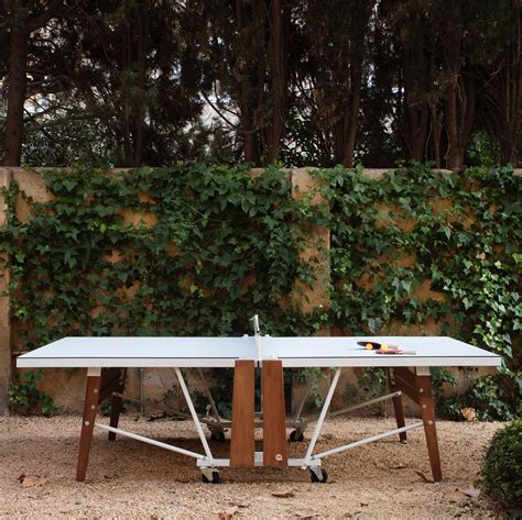 Luxury Folding Table Tennis Table – Luxury Outdoor Living