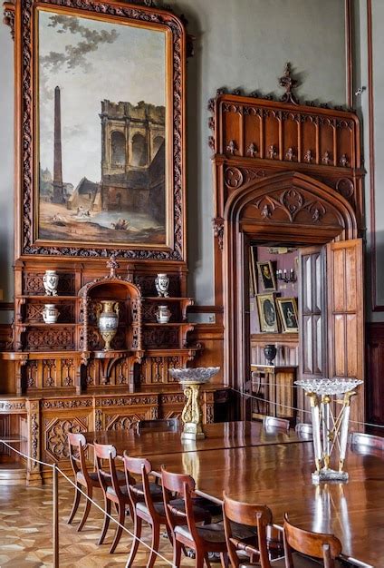 Inside the vorontsov palace in crimea russia | Premium Photo