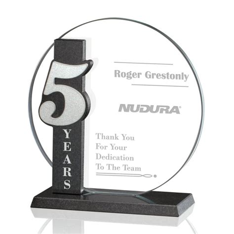 The 5 Best Work Anniversary Gift Ideas for Employees - Garuda Promo