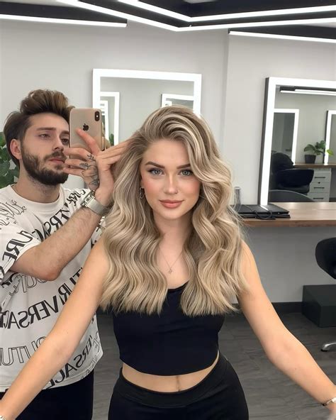 10 ideas de rubio balayage que te enamorarán