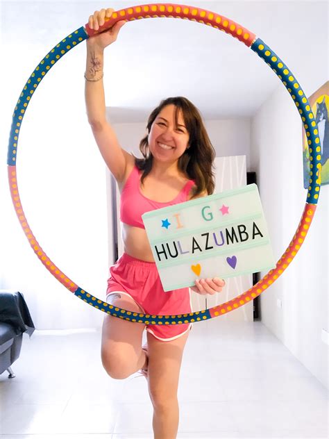 Hula hoop dance fitness class — Hulazumba