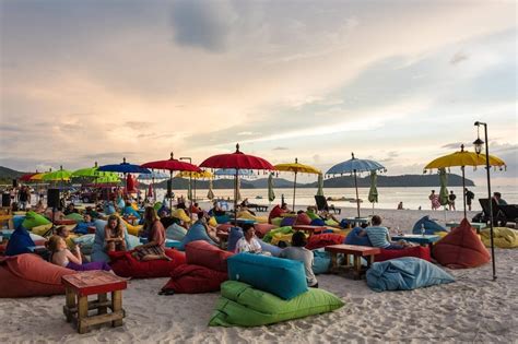 Kerala vs Andaman for Honeymoon: Which is Better in 2026?