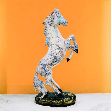 Vaastu Jumping Horse Showpiece for gifting and decor – Feel Rich Decor