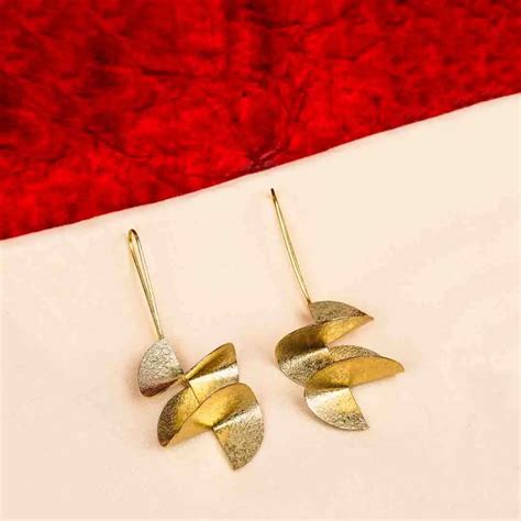 Brass Conical Spiral Drop Earrings – Discov Accessories