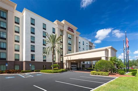HAMPTON INN & SUITES CLEARWATER/ST. PETERSBURG-ULMERTON ROAD, FL ...