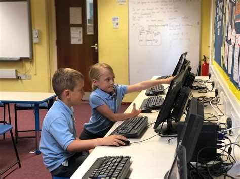 Compupter Is Helpful 的图像结果