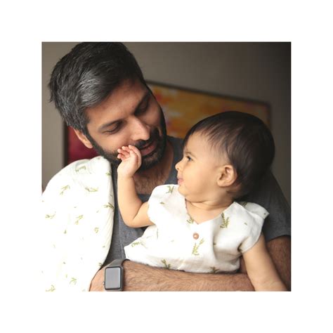 Organic, Sustainable & Luxe Baby & Kids Gift Sets, Clothing & Toys – DULAAR