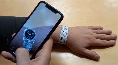 VR with Smart Watch 的图像结果