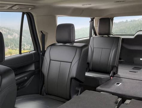 Ford Expedition 2024 Dimensions