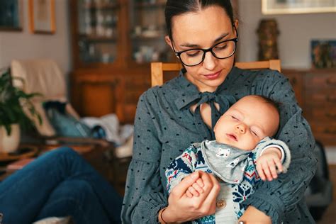 Postpartum Joint Pain: Causes & Treatment