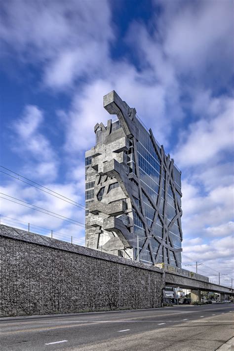 (W)rapper / Eric Owen Moss Architects | iqd