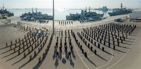 The Royal Navy's fading presence in the Middle East - Navy Lookout