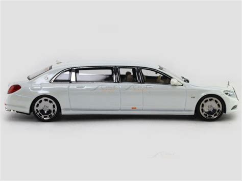 Mercedes-Benz Maybach S600 Pullman white 1:64 Stance Hunters diecast ...