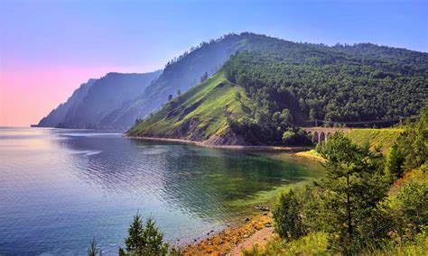 What Lives At The Bottom of Lake Baikal? - A-Z Animals