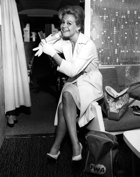 Pin on HOLLYWOOD: Favorite movie star Sandra Dee