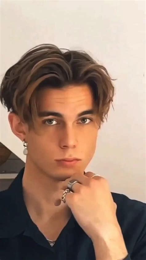 15 Middle Part Ideas | middle part hairstyles, men haircut styles, long ...