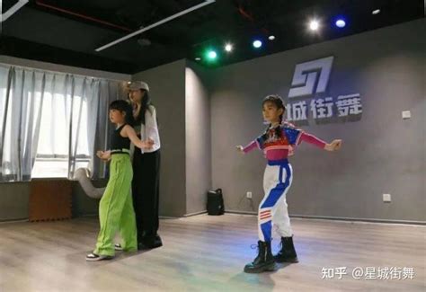 转型私教包月半年后，武汉这家连锁健身俱乐部给出5点心得 - 知乎