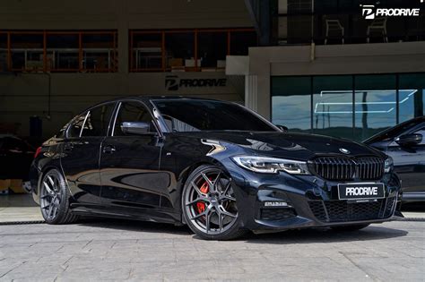 BMW 330i G20 Black Vossen HF-5 | Wheel Front