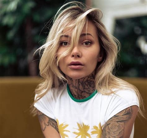 Ana Stanskovsky Boyfriend, Wiki, Age, Net worth, Family, Height, Career & More