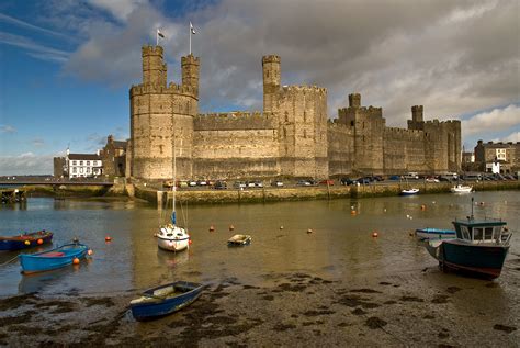 Castle At Caernarfon at Joseph Park blog