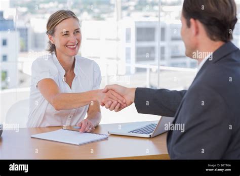 Interviewer 的图像结果