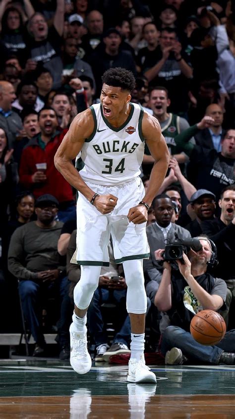Giannis Antetokounmpo it's an incredible basketball player. This is a ...