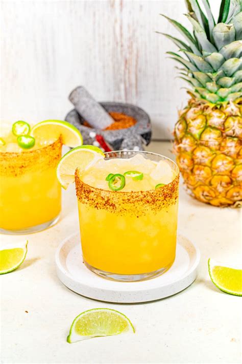 Spicy Pineapple Margarita - Mixop