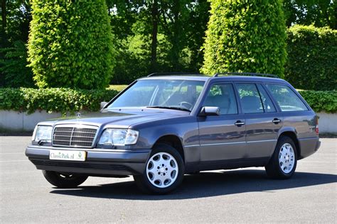 Mercedes-Benz E 280 Kombi - Classic Park Cars