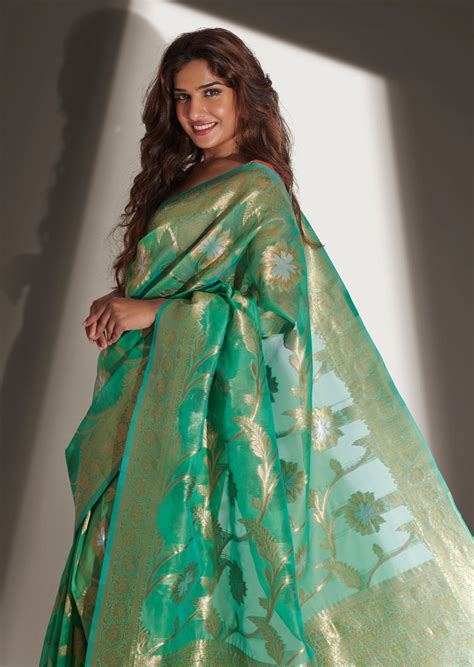 Marathi Actress Neha Khan in Pure Handloom Banarasi Organza Green Sare ...